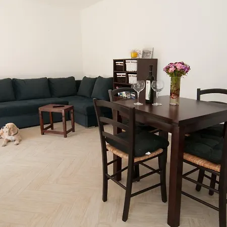 Tasha's Apartman